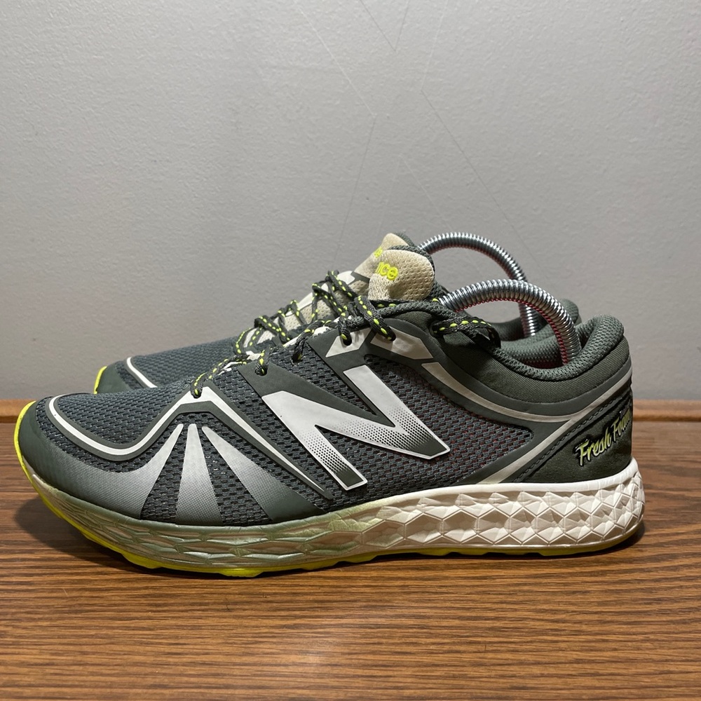 New Balance Fresh Foam Trainer Women's Running Shoes Size 10.5 Green White